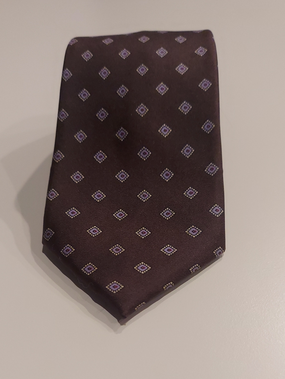 Vintage Resilio Classic Men's Brown Silk Tie with Purple Geometric Accents
